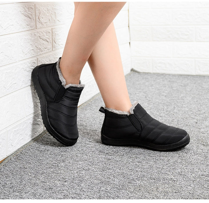 Super Soft Women's Waterproof Boots - Cool Trends